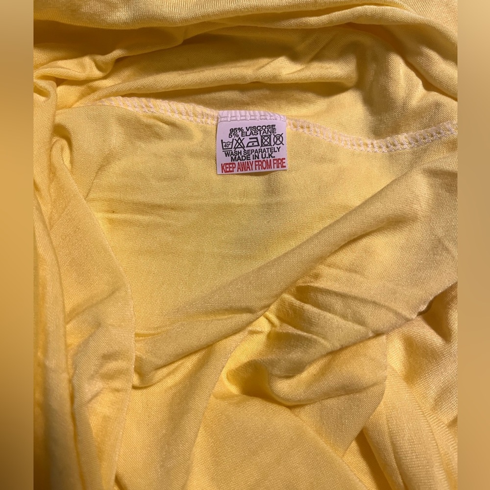 Woman’s Yellow Smocked Maix dress Size S-M - Picture 3 of 3